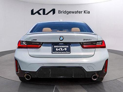 Brooklyn Grey Metallic 2024 BMW 330 i xDrive
