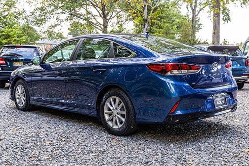 2018 Hyundai SONATA SE