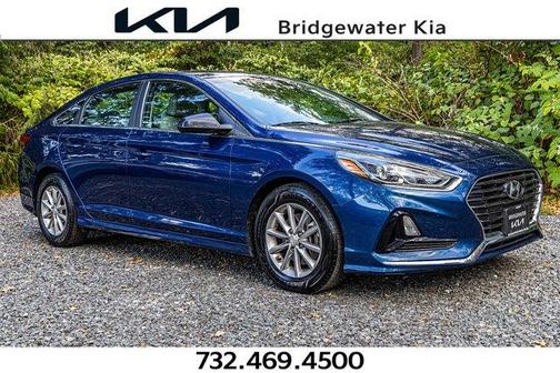 2018 Hyundai SONATA SE