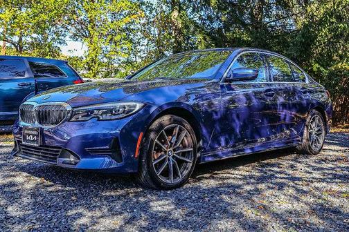 2022 BMW 330 i xDrive