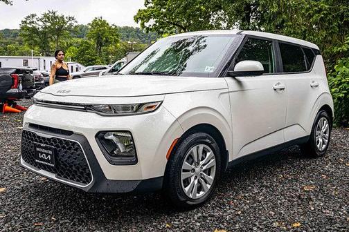 2022 Kia Soul LX