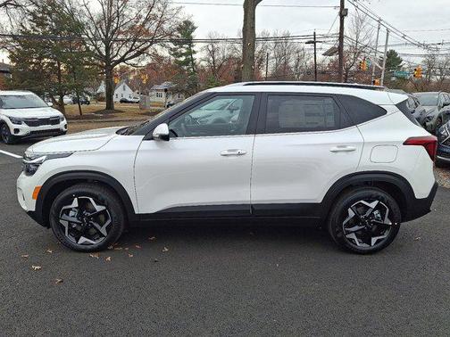 2025 Kia Seltos EX