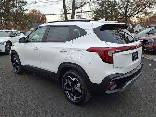 2025 Kia Seltos EX