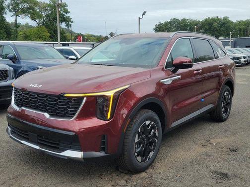 2025 Kia Sorento S