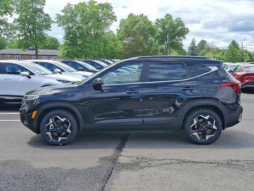 2025 Kia Seltos EX