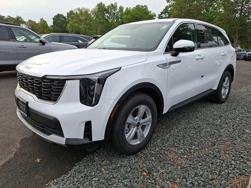 2026 Kia Sorento LX