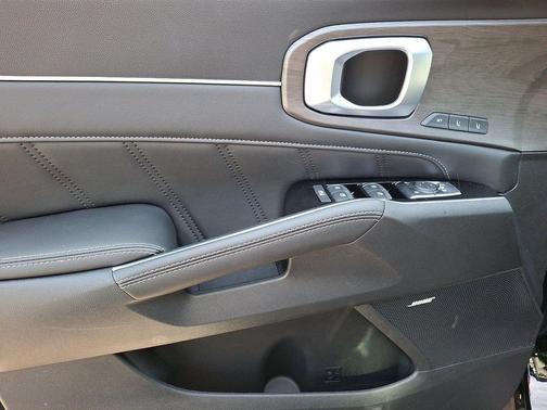 Ebony Black 2026 Kia Sorento SX
