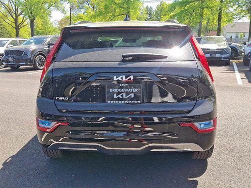 2025 Kia Niro EV Wave