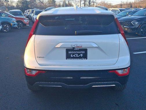 2025 Kia Niro EV Wind