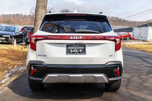 2024 Kia Seltos SX