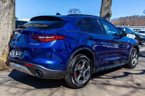 2022 Alfa Romeo Stelvio Ti