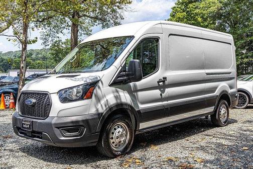 2022 Ford Transit-250 Base