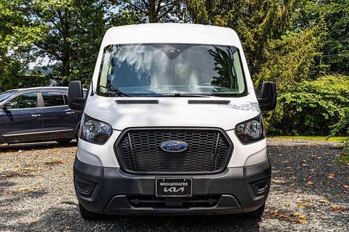 2022 Ford Transit-250 Base
