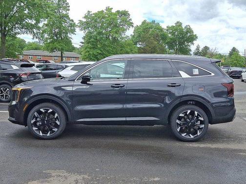 2025 Kia Sorento EX