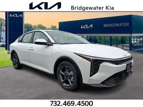 Snow White Pearl 2026 Kia K4 LXS