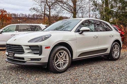 2021 Porsche Macan AWD