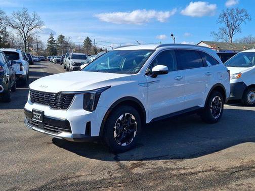 2025 Kia Sorento S