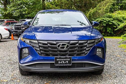 2022 Hyundai TUCSON SE
