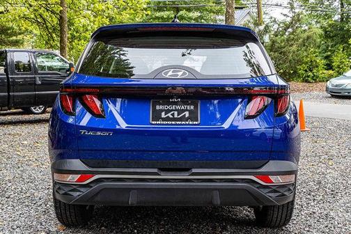 2022 Hyundai TUCSON SE