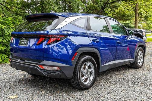 2022 Hyundai TUCSON SE