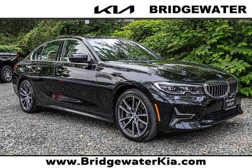 2019 BMW 330 i xDrive