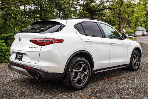 2022 Alfa Romeo Stelvio Ti