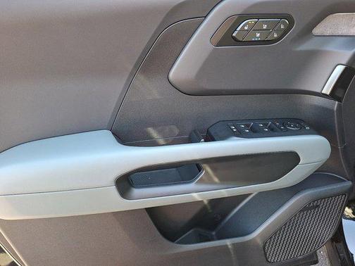 Ebony Black 2027 Kia Telluride Hybrid X-Line SX