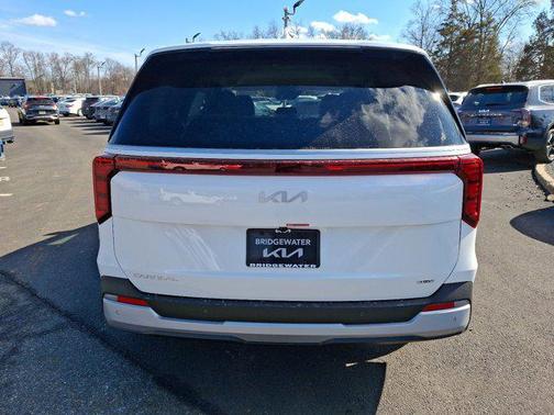2025 Kia Carnival Hybrid LXS
