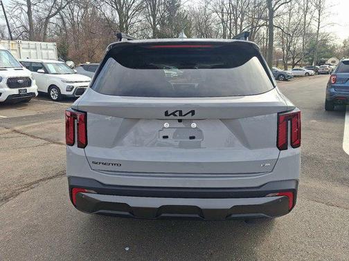 2025 Kia Sorento SX