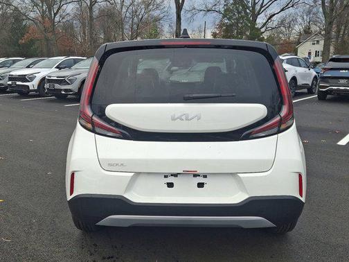 2025 Kia Soul LX