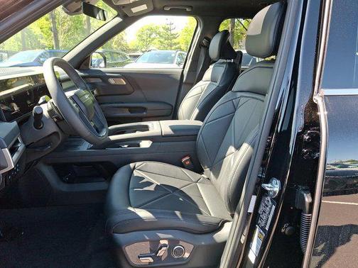 Ebony Black 2027 Kia Telluride Hybrid EX