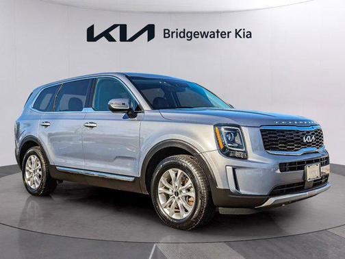 2022 Kia Telluride LX