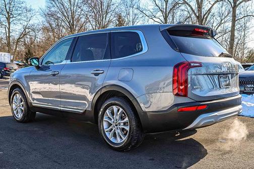 2022 Kia Telluride LX