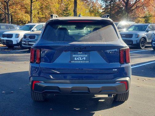 2025 Kia Sorento EX