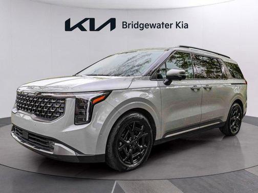 Ceramic Silver 2025 Kia Carnival SX Prestige