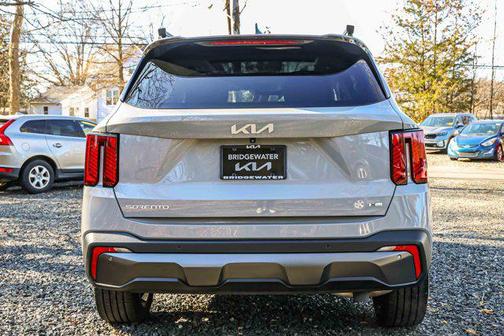 2024 Kia Sorento SX