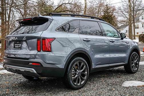 2023 Kia Sorento SX