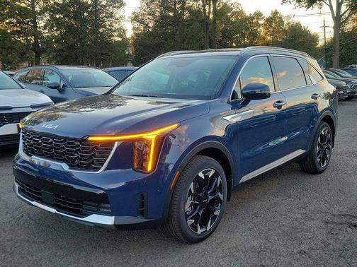 2025 Kia Sorento EX