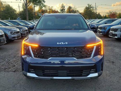 2025 Kia Sorento EX