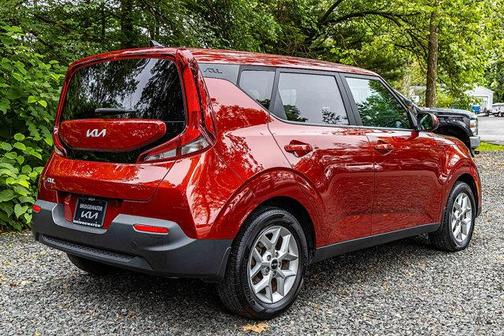 2022 Kia Soul LX