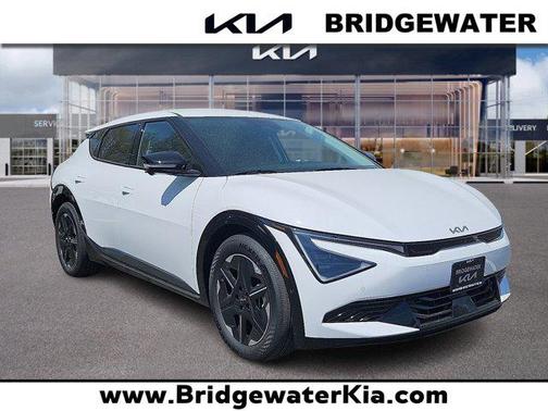 2025 Kia EV6 Wind