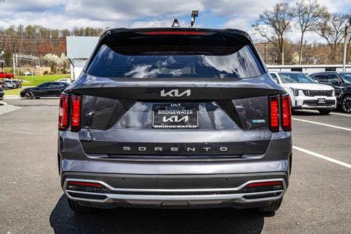 2022 Kia Sorento Hybrid S
