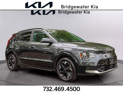 Interstellar Gray 2025 Kia Niro EV Wind