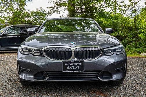 2022 BMW 330 i xDrive