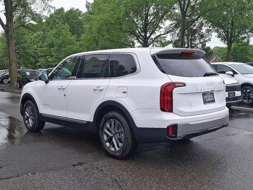 2025 Kia Telluride LX
