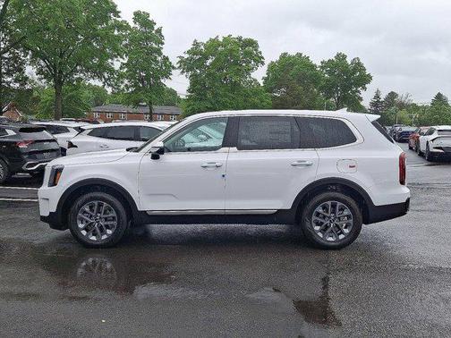 2025 Kia Telluride LX