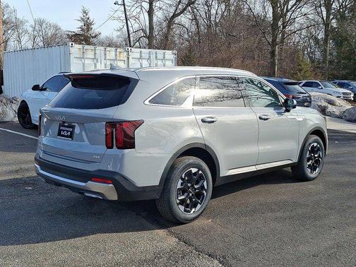 2025 Kia Sorento S