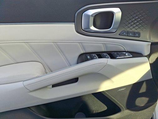 2026 Kia Sorento Hybrid SX Prestige