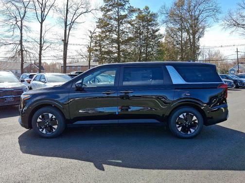 2025 Kia Carnival Hybrid LXS