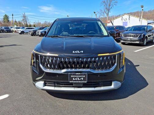2025 Kia Carnival Hybrid LXS